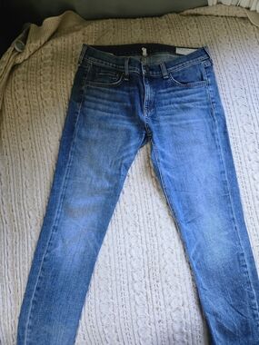 rag & bone Dre Capri Jeans in Medium Blue Wash